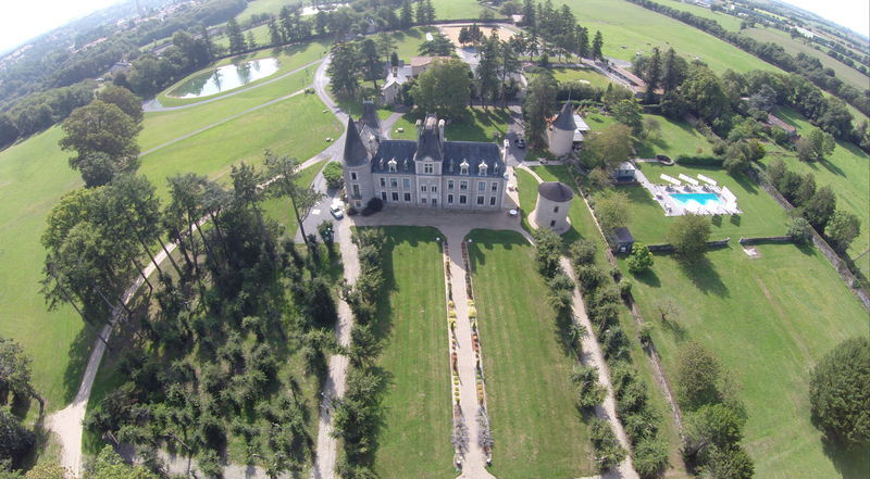 Hotel Chateau De La Barbiniere Сен-Лоран-сюр-Севр Екстер'єр фото